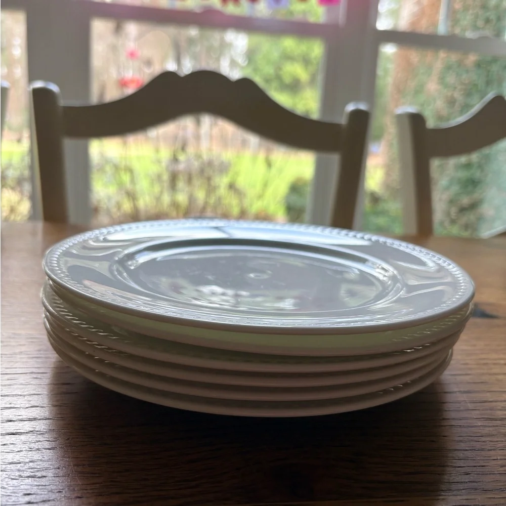 Studio Tu white beaded Fine Bone China Otella set of 6 salad plates ~8.5 inches
